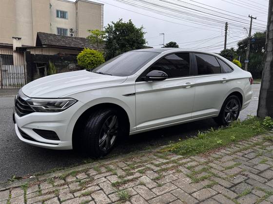 VOLKSWAGEN JETTA 1.4 250 TSI TOTAL FLEX R-LINE TIPTRONIC